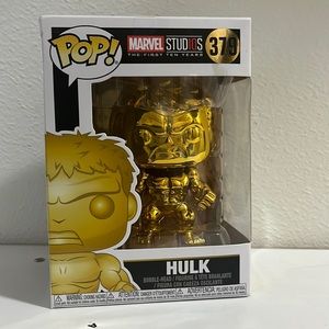 The hulk golden funko pop marvel